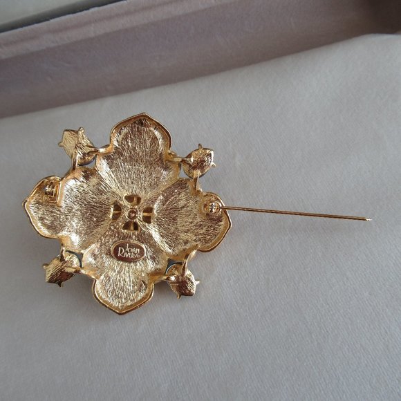 VTG JOAN RIVERS Gripoix Style JELLY MALTESE PIN BROOCH Gold Plated 2" - Picture 6 of 7